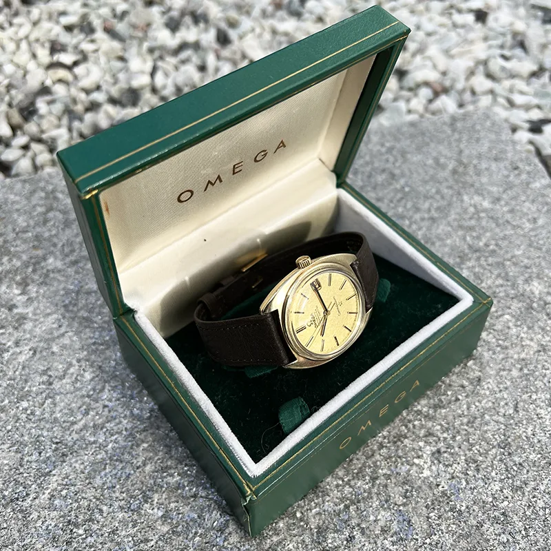 OmegaGreenBoxConst27231636