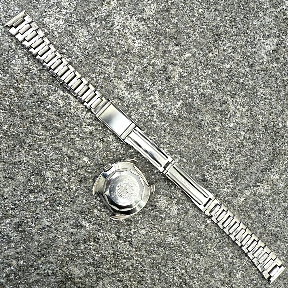 EnicarMRO775_14_01braceb