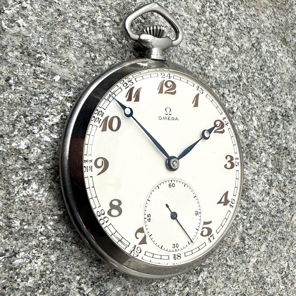 Omega8858374l